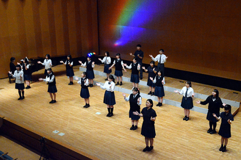 歌声を響かせた羽黒高合唱部の定期演奏会