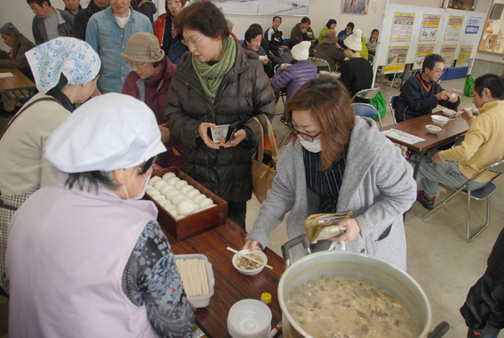 庄内地域５つの 道の駅 感謝祭自慢の料理100円で販売 17年02月07日付け紙面より 荘内日報ニュース 山形 庄内 荘内日報社