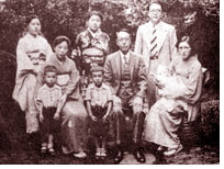 小倉金之助氏と家族の写真