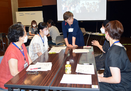 参加者が「ナリワイ」に理解を深めた説明会